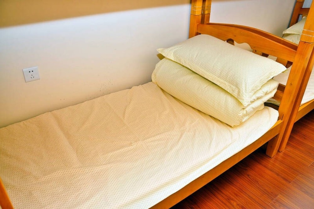 Yi Jia Ren Hostel