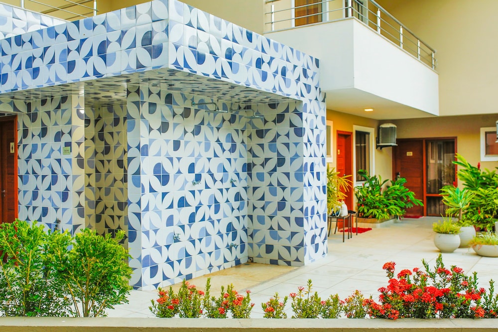 Hotel Portal Ville Praia - Rede Soberano - Image 1