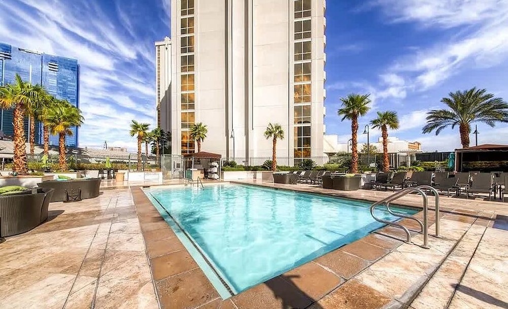 Signature MGM