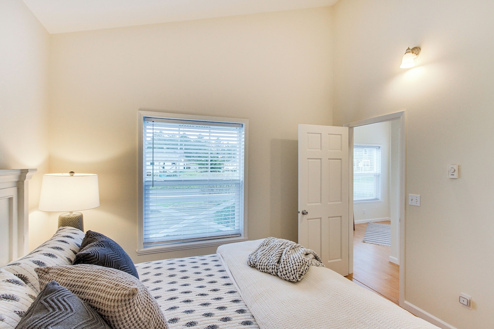 Airy Coastal Escape w/ Deck - Steps to Beach! view 5