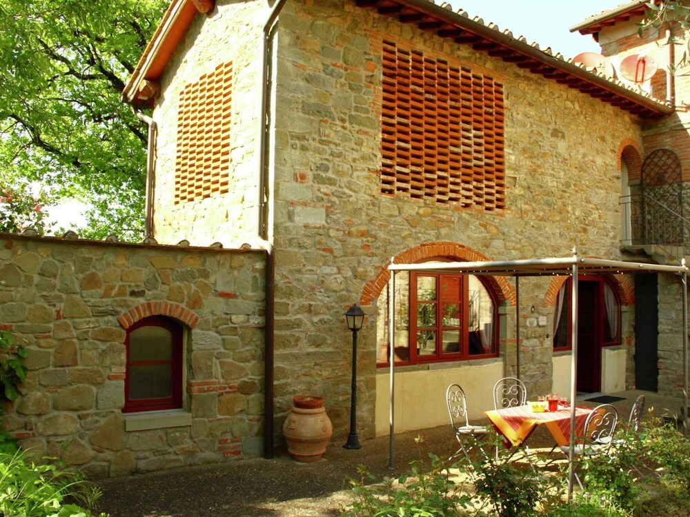 Pleasant Holiday Home in Reggello With Pool view 5