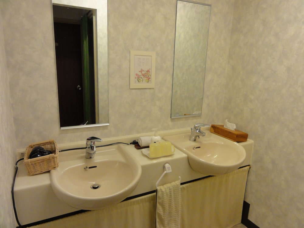 Photo 46