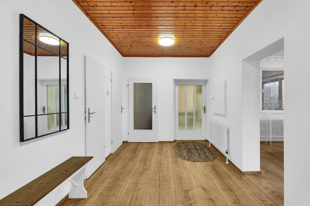 Spacious Renovated House in Wolfsthal, Austria - Perfect for Families and Groups