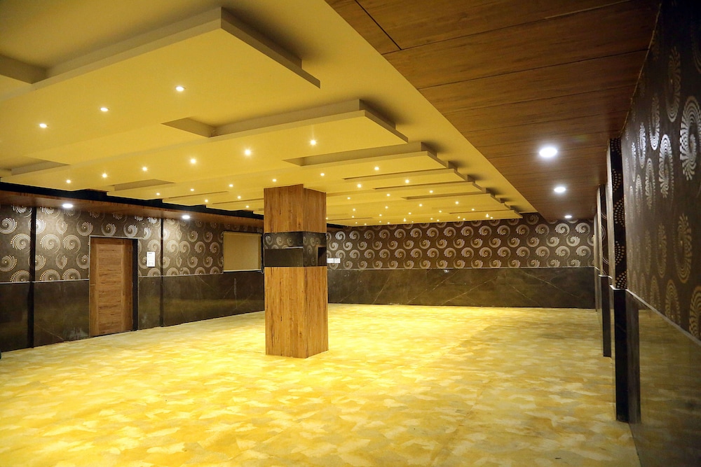 meeting & event spaces
