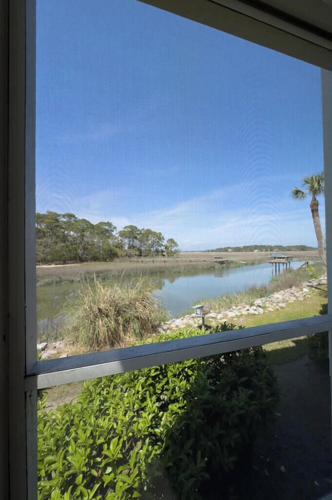 158 Beach Club Villa - Coastal Comfort With Stunning Marsh Views