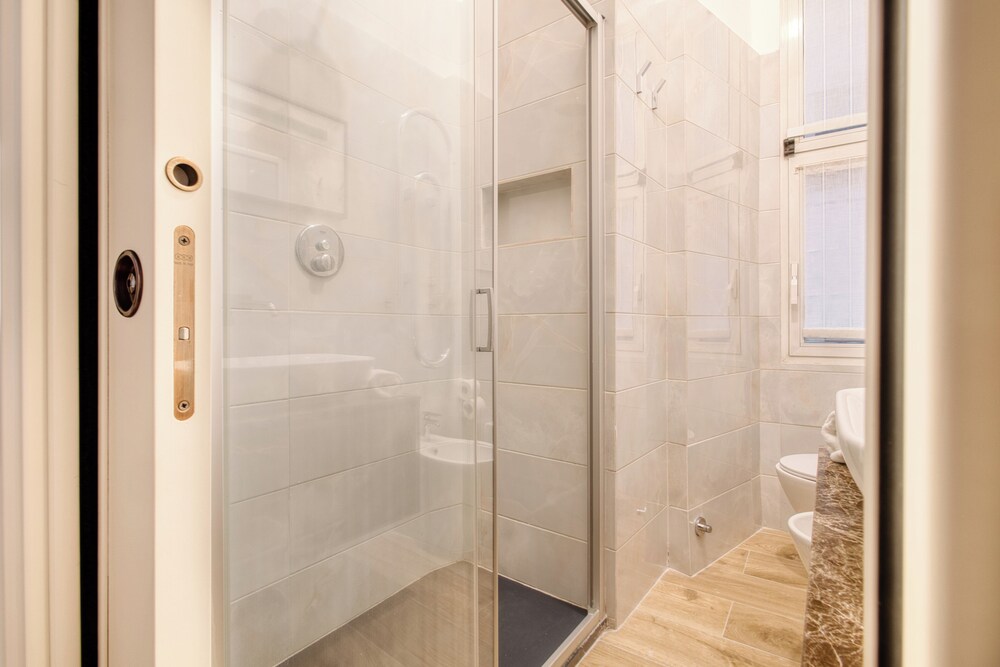 Modern flat near the Centre of Milan