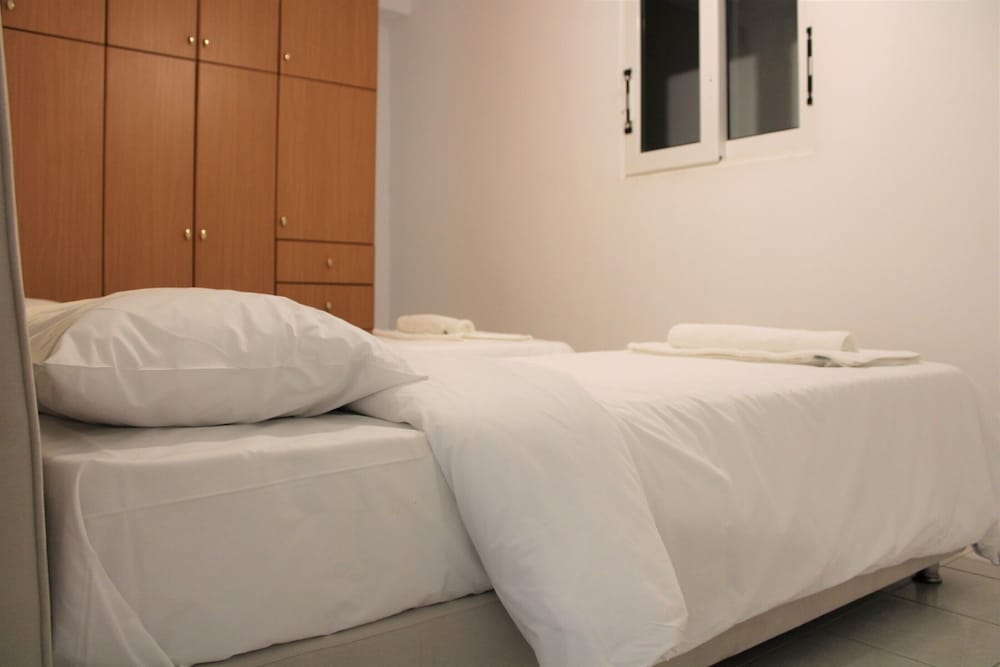 "kalamaki Plaza Apartments ''tzante''" photo 2