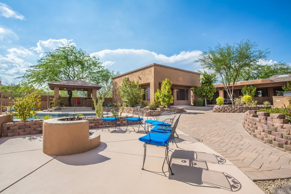 Bella Turquoise By Signature Vacation Rentals