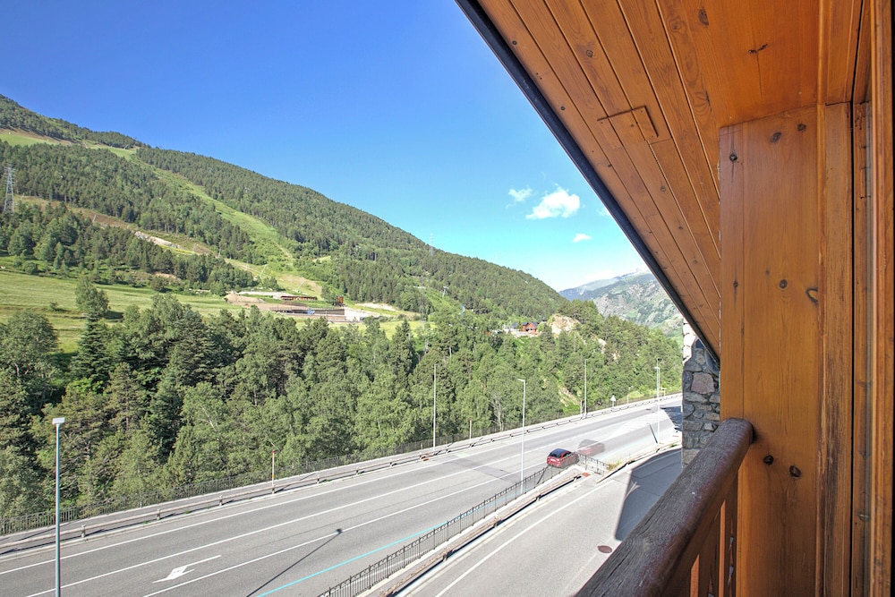 Andorra Family Snow Apartment
