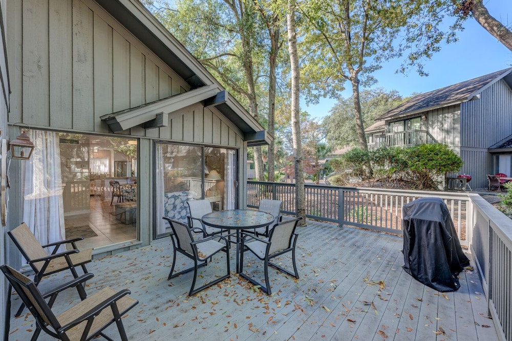 Beaufort Vacations - Hickory Cove 47 - Property Image 1