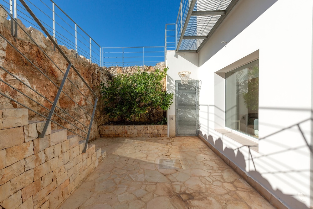 3706 Villa Floras by Perle di Puglia view 5
