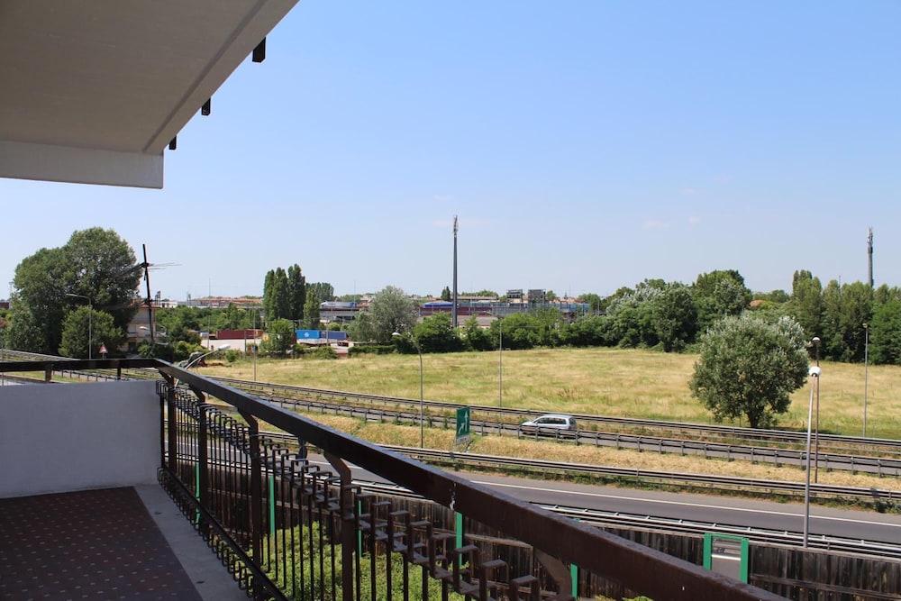 Photo 45