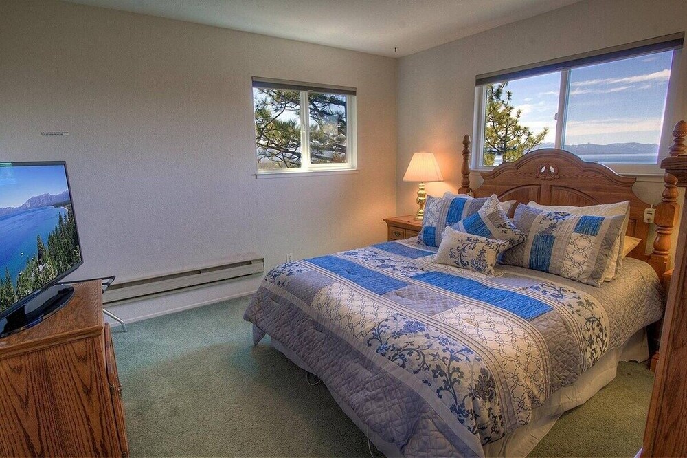 Hch1475 - Heavenly Lake View Retreat 5 Bedroom Home