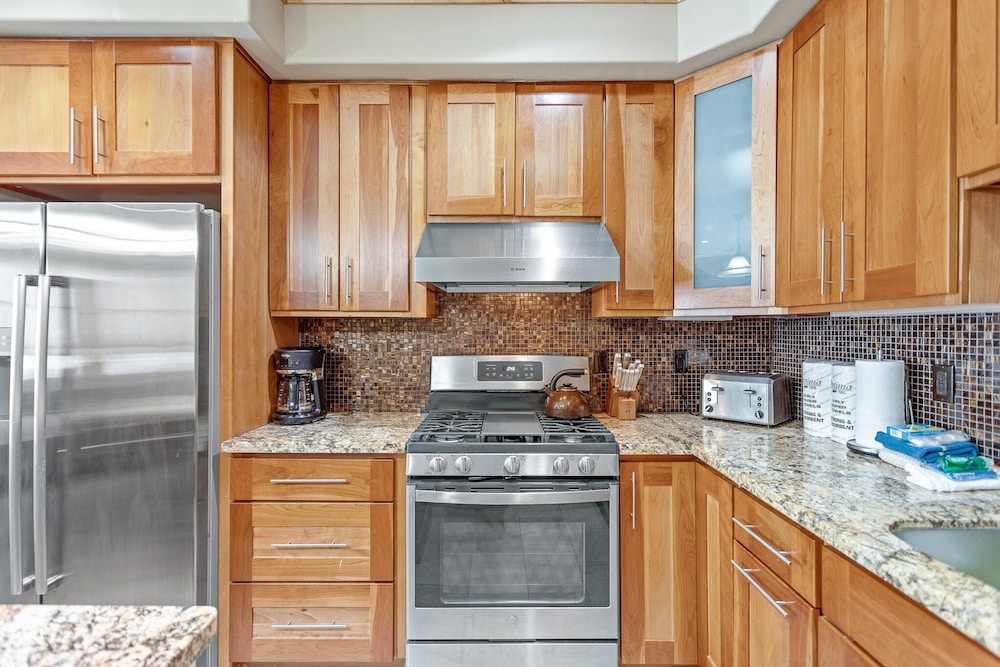 Bear Valley Vacation Condos by RedAwning