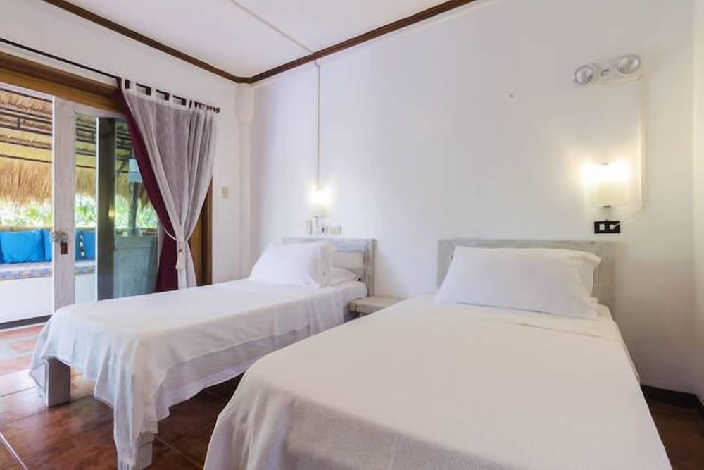 Lanterna Hotel Boracay