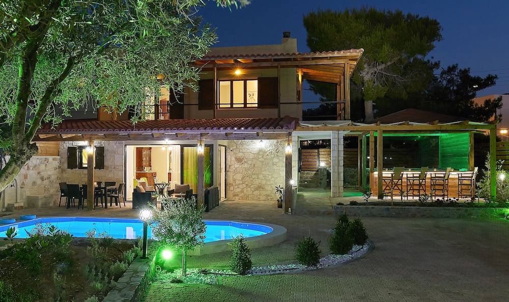 Feronia Villas