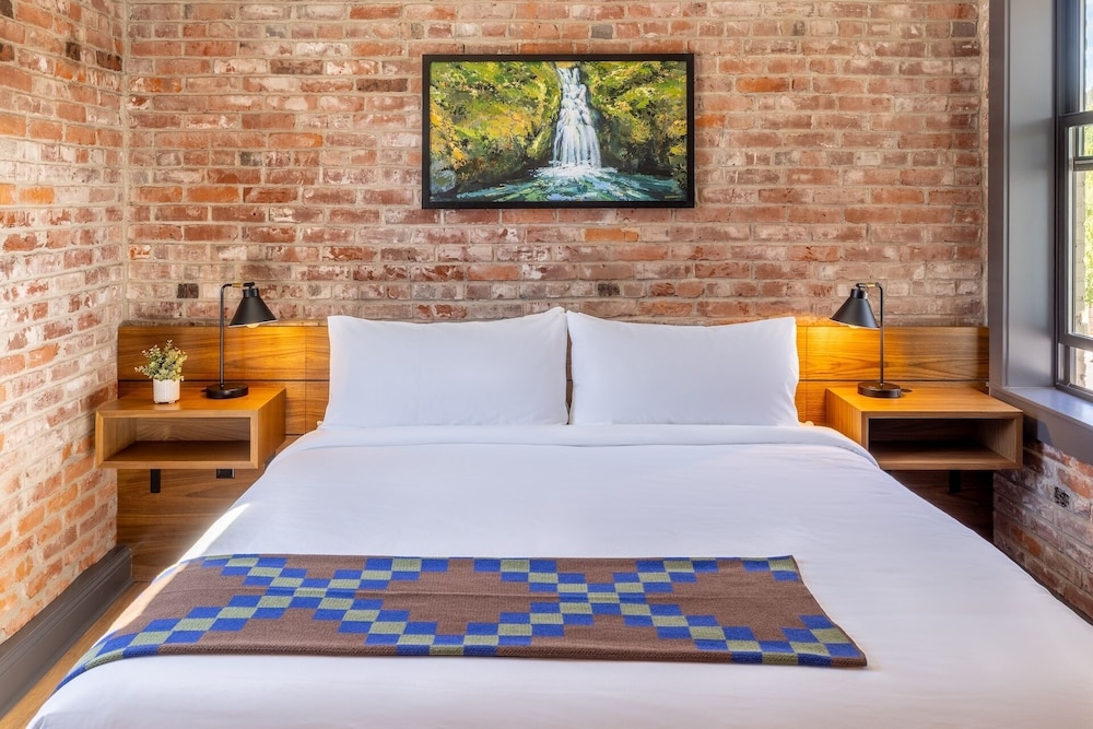 Lightwell Hotel & Spa