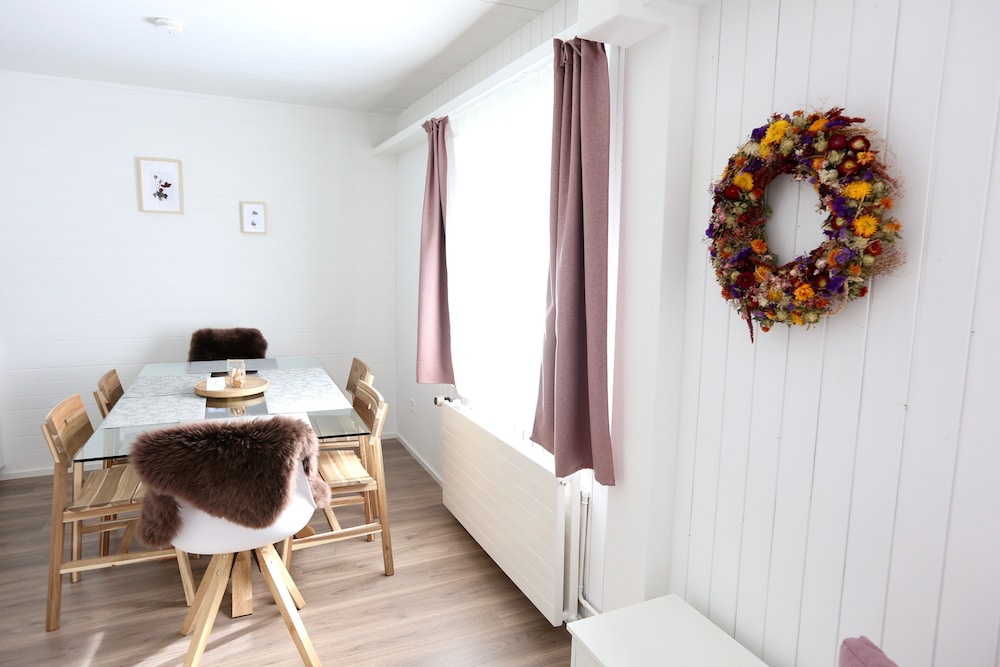 ALP APARTMENTS with self check-in