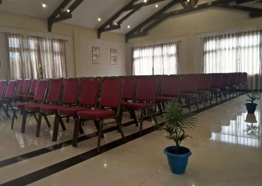 meeting & event spaces