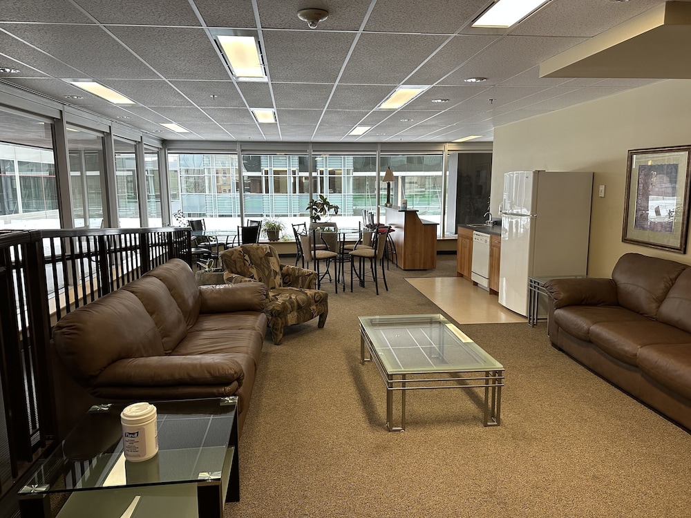 LUXURY DOWNTOWN CONDO TWO BEDROOM