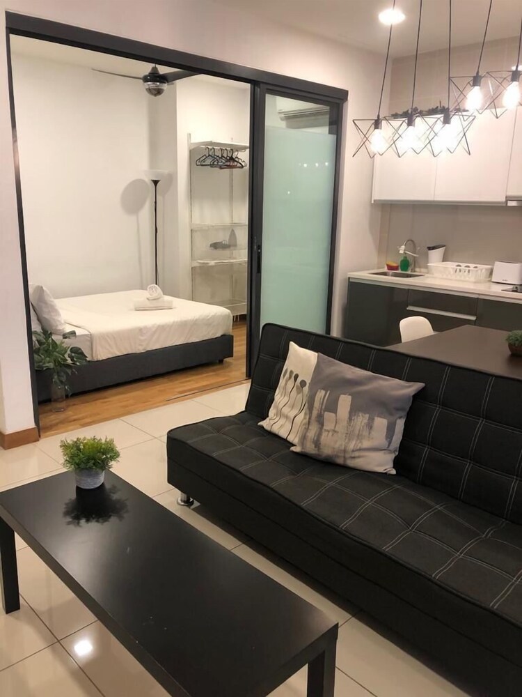 Juliana Vacation And Business Suites