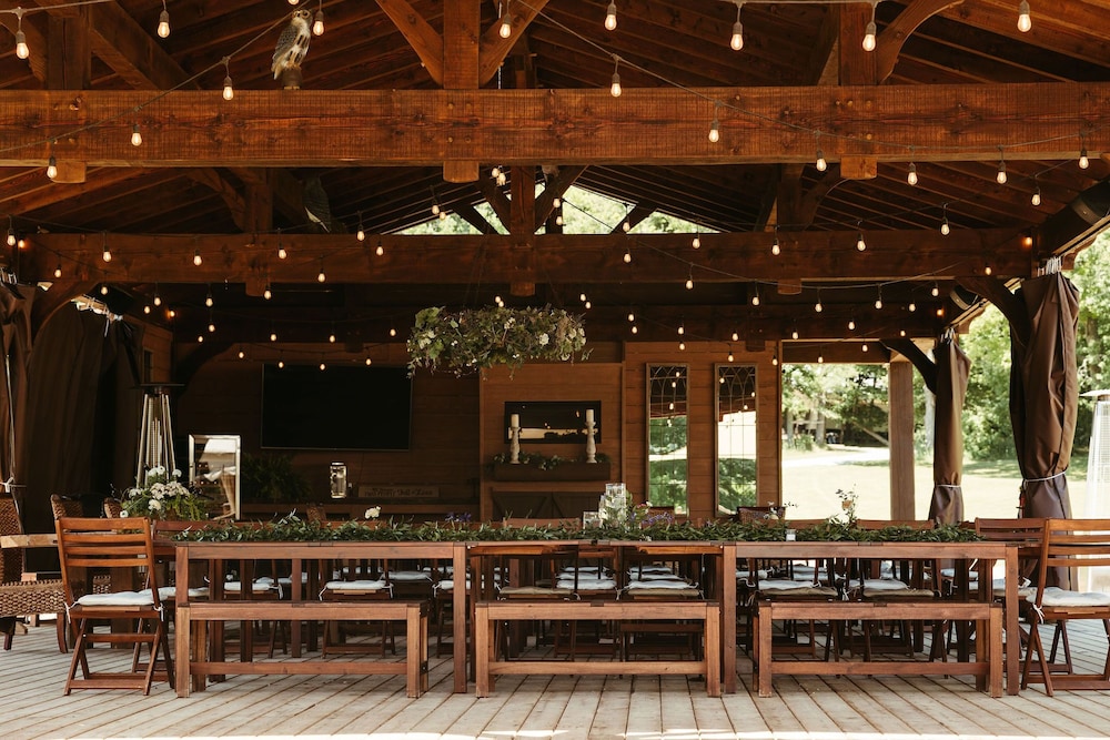 Whispering Springs Wilderness Retreat