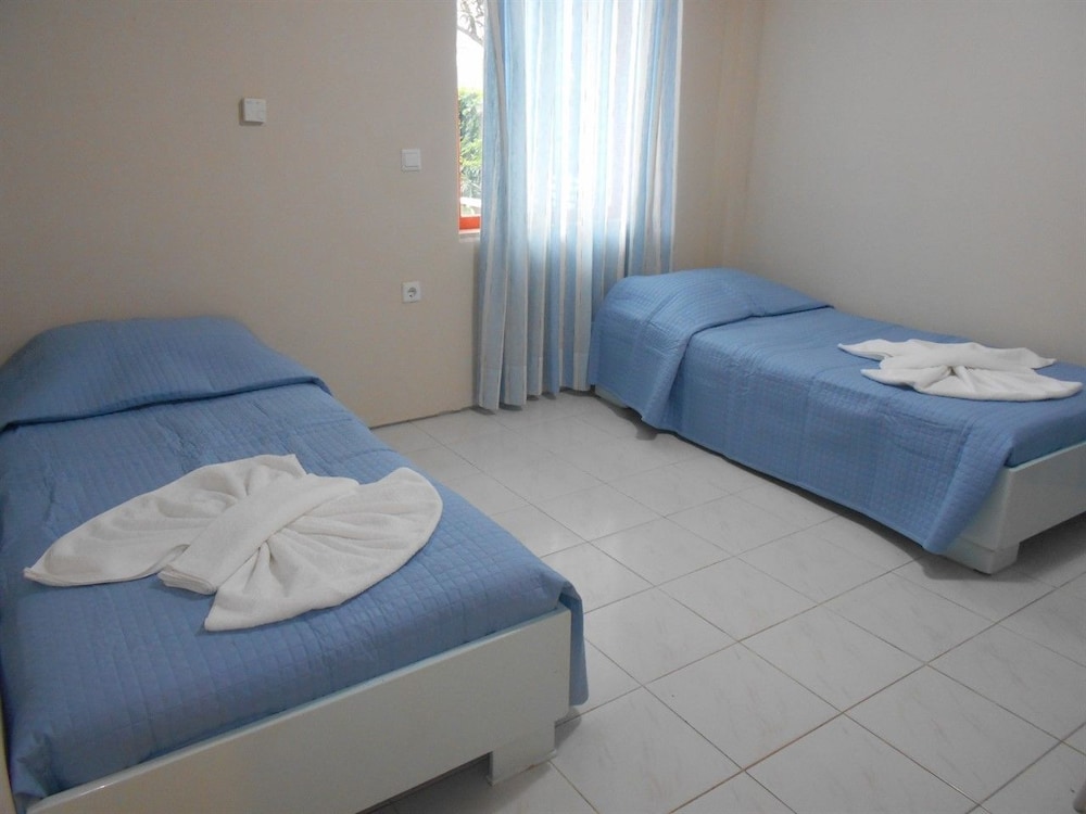 Ilona Apartments