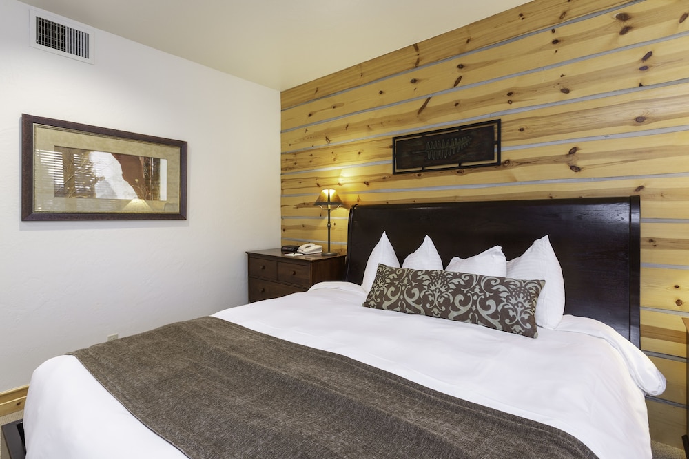 The Lodges at Deer Valley 2 Bedroom Condo