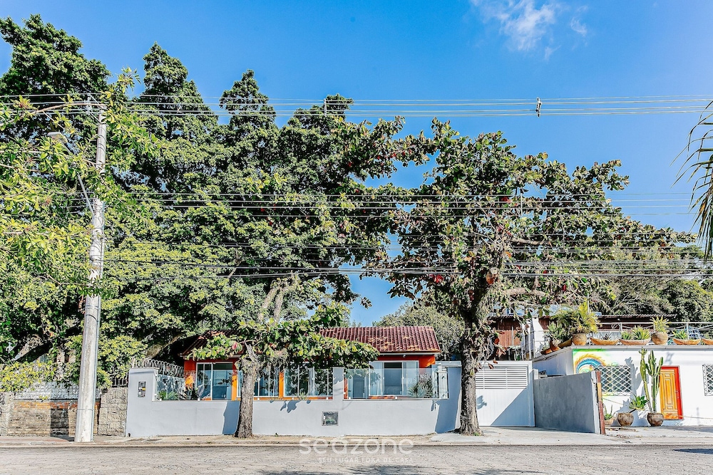SDR Aptos de frente para Lagoa Conceição