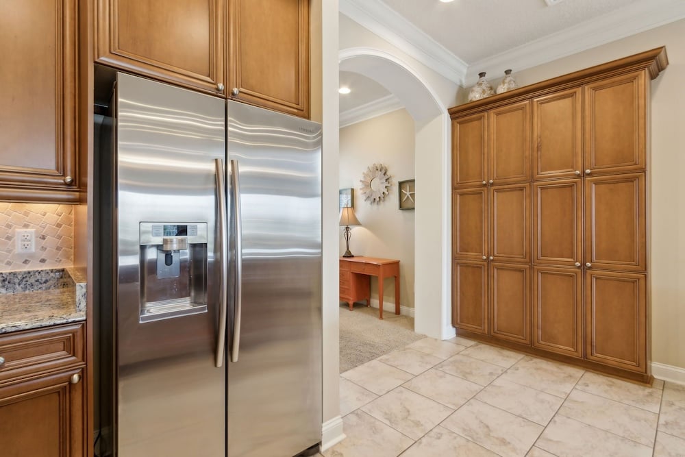 1943 S Fletcher 3 Bedroom Townhouse