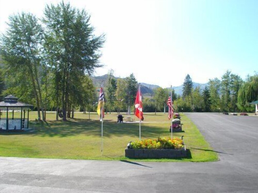 Mountain Springs Motel & RV Park