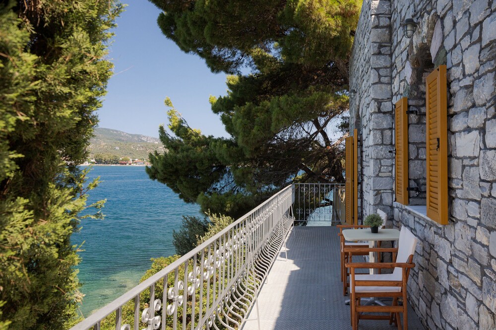 Porto Castello Villas