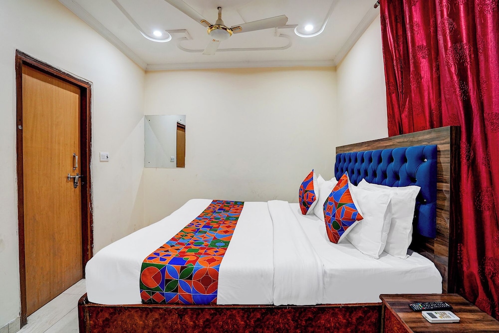 Fabhotel Sehrawat
