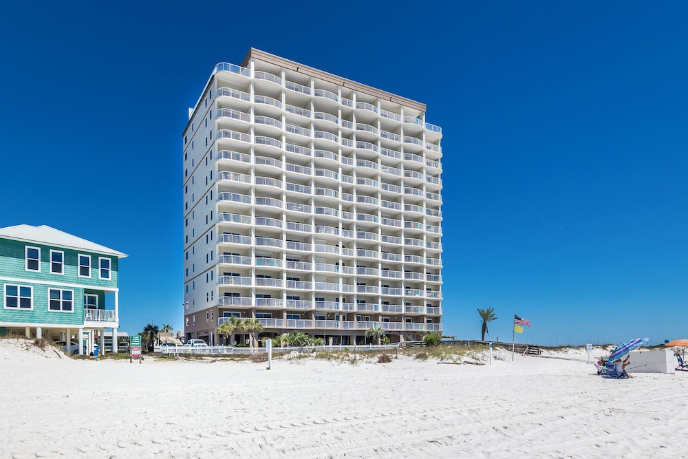 Royal Palms 1303
