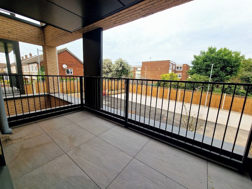 FlexiLux Stays - Luxury New Apt. L1B134