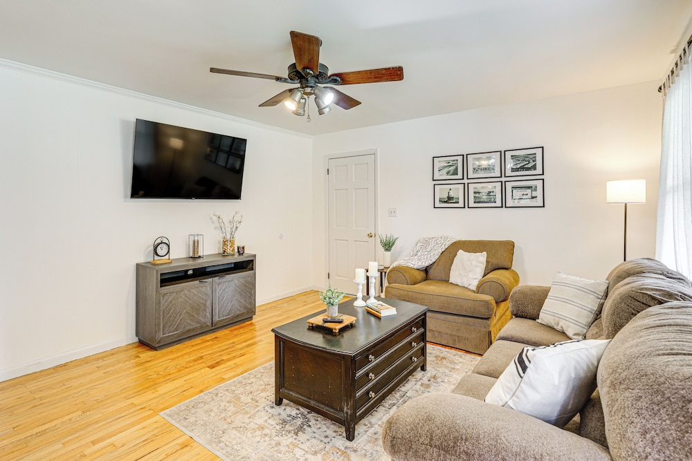 Dog-friendly Retreat Near Delaware Bay