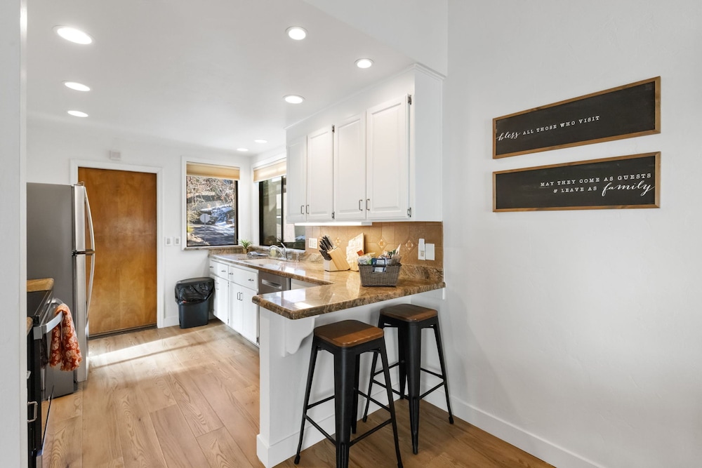 X Template House in Prescott