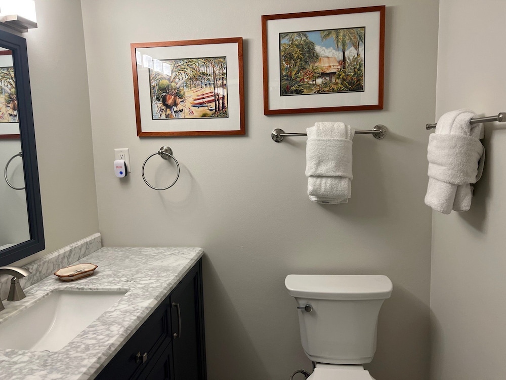 Beautiful Ocean Views - Top Floor - Concierge Included - Vrkcv