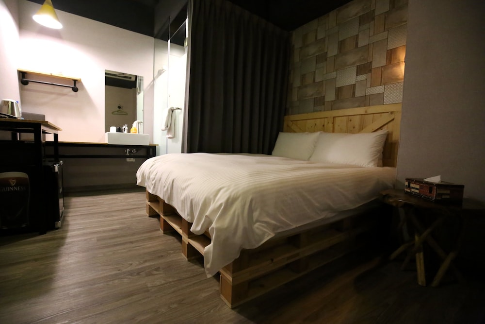 Nys Loft Hotel - Hostel