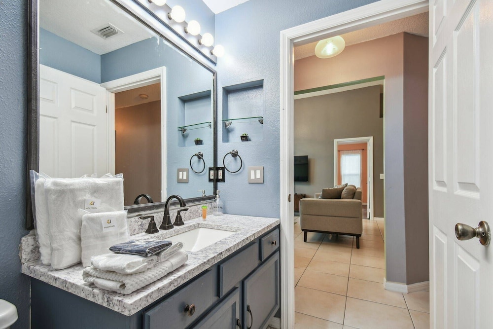 Lake Berkley 5br, Pool, Near Disney