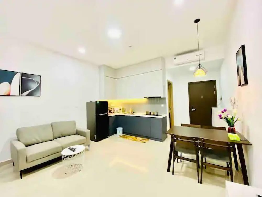 Sunrise City View Apartment