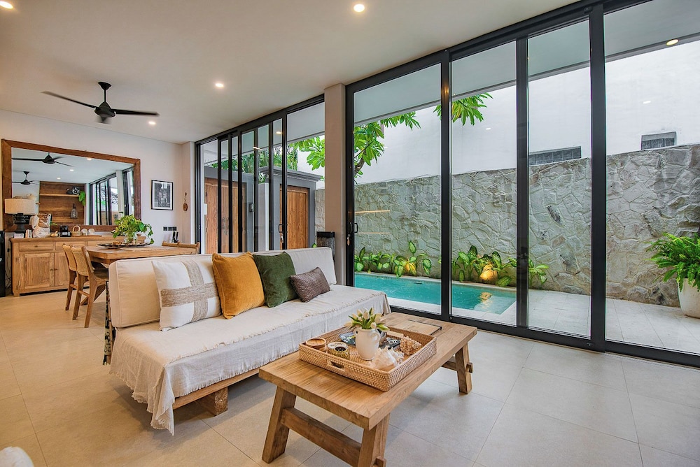 Sister Suites