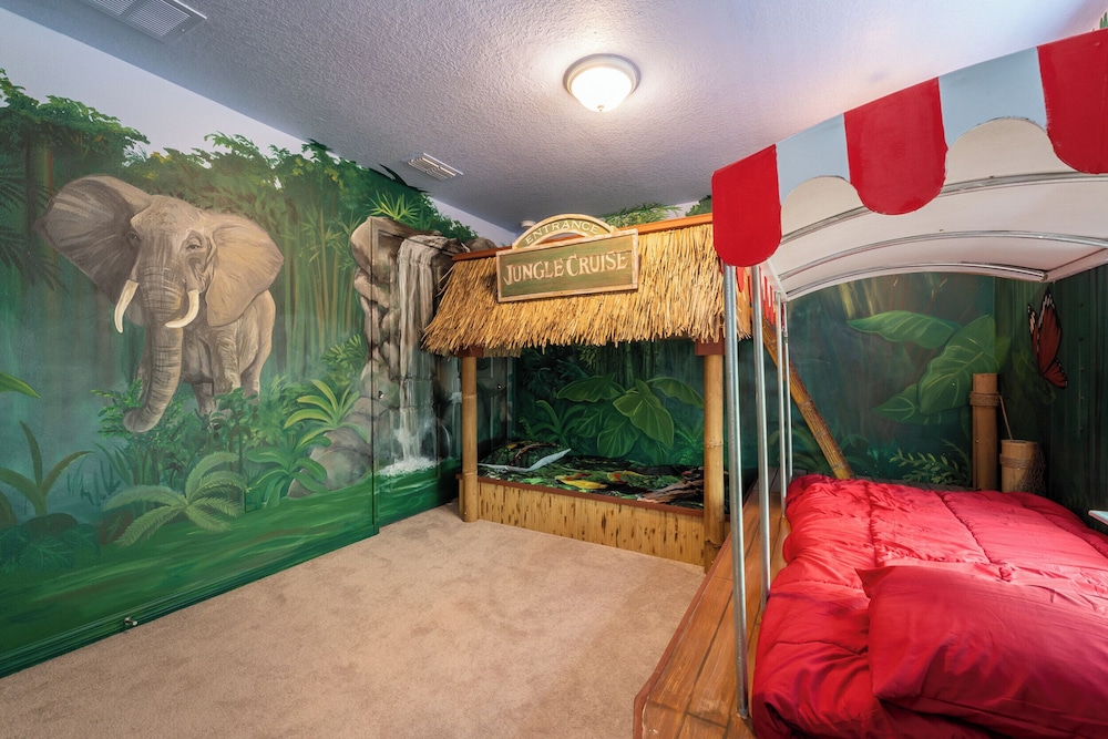 New Jungle Adventure 9BR Villa by Disney