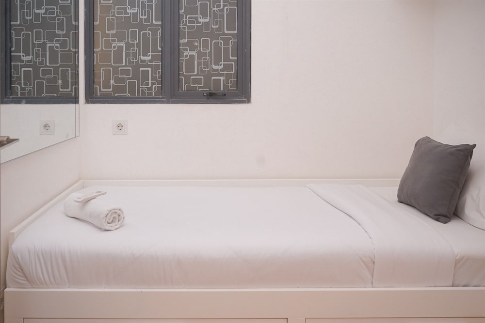 Best Deal and Comfortable 2BR Sky House BSD Apartment
