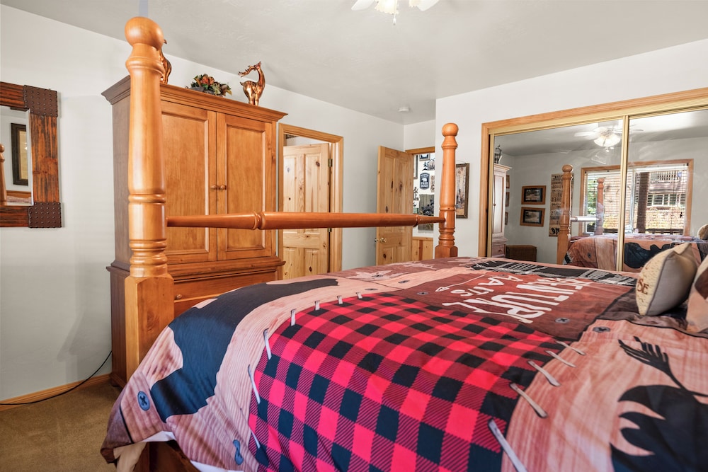 Sugarbear Cabin