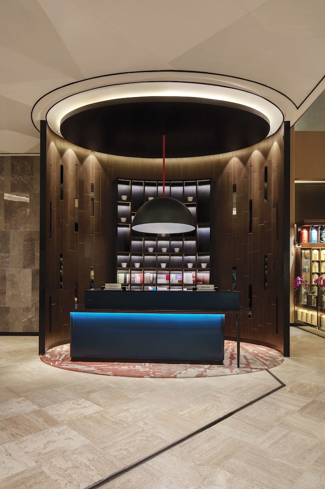 Swissotel The Stamford Singapore 3