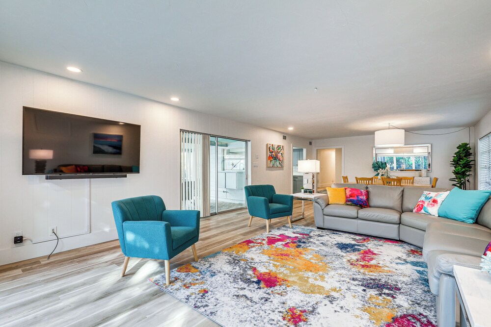 Davis Island Home w/ Lanai: 3 Mi to Downtown Tampa