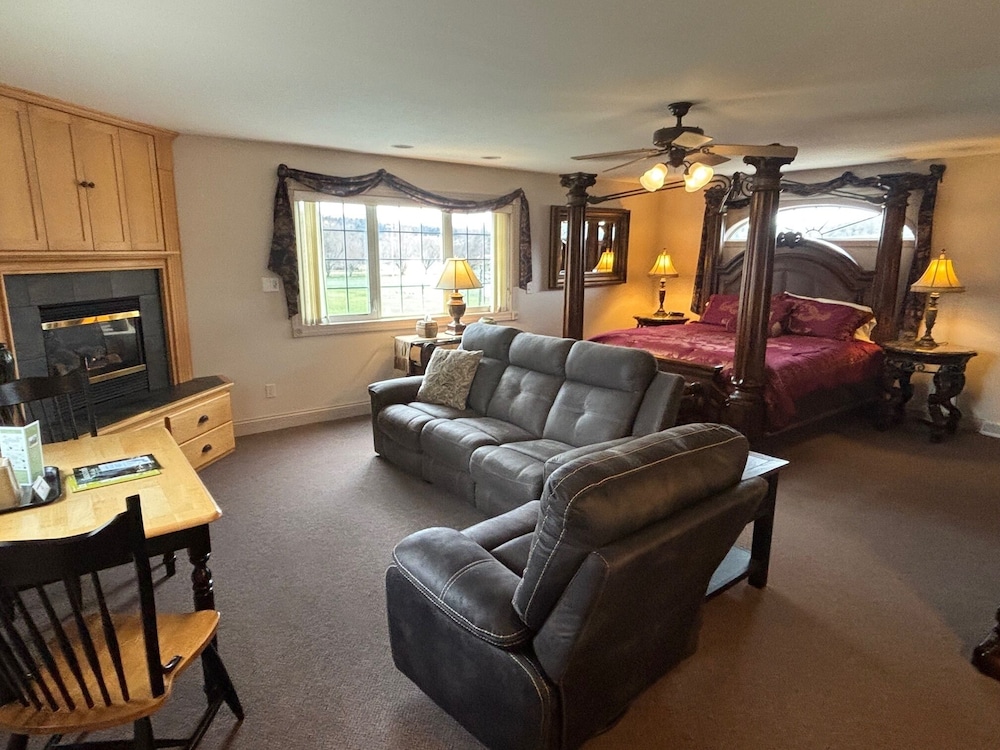 Green Gables Inn