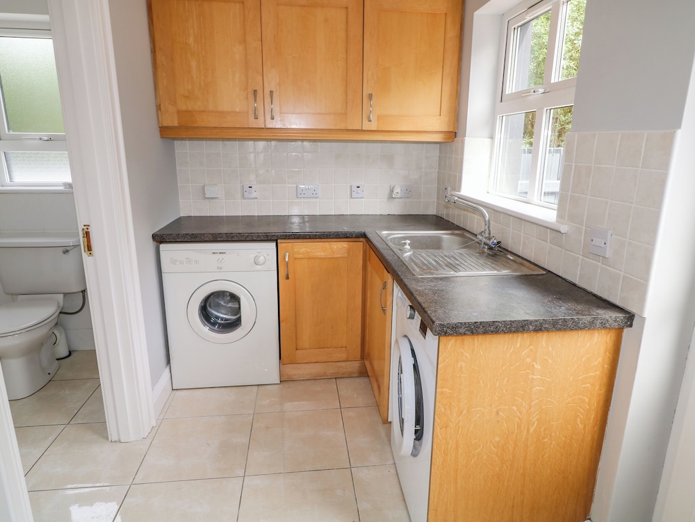 12 Hillview