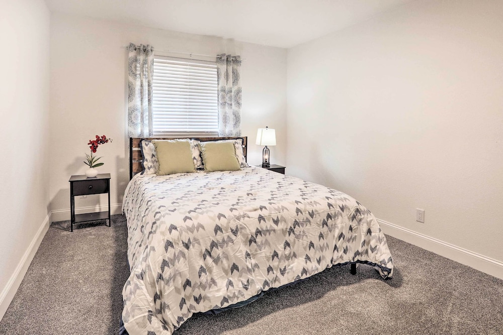 Reno Vacations - Sleek Family Retreat: 4 Mi to Downtown Reno! - Property Image 23